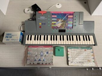 Yamaha Portasound PSS-104