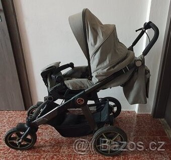 Kočárek dvoukombinace