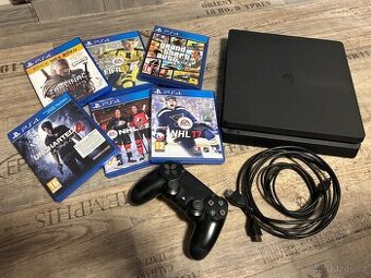 Playstation 4 (500GB) + hry, ovladač