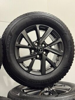 215/65 R16 zimní originální sada Mazda CX-30