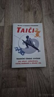 Taiči tradiční čínská cvičení.