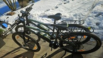 Prodám 2 stejná trekingová elektrokola