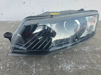 Škoda Octavia 3 III 2013- ľavý predný xenon svetlo led