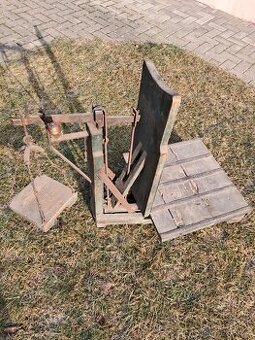 Prodám - váha decimálka s 15ks závaží