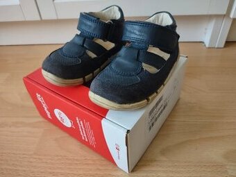 Superfit sandály vel. 21