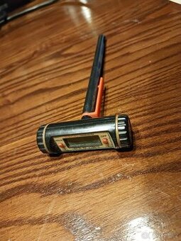 teploměr digitální kuchyňský