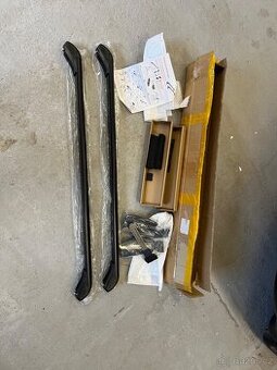 Univerzální střešní nosič