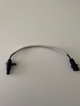 39180-2g000  - SENSOR-CRANKSHAFT POSITION