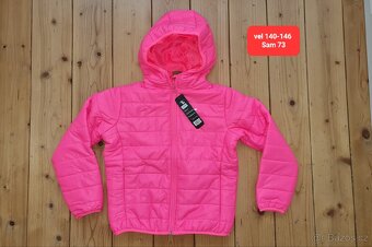 vel 140 - bunda,sukně,mikiny,tepláky...