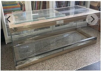 L nové Terárium nové 100x40x40 .Síla skla 5 mm. Vhodné pro a