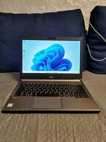 Fujitsu Lifebook E736