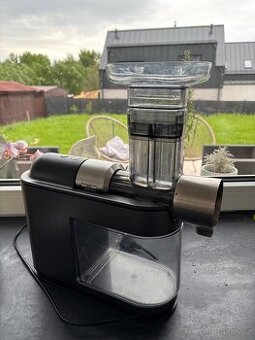 Odšťavňovač Philips HR 1946