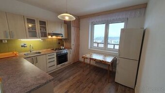 Pronájem bytu 1+1 37,5 m2 s velkou loggií+sklep; OV-Poruba