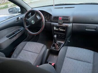 Octavia 1.9tdi 74kw klima funguje