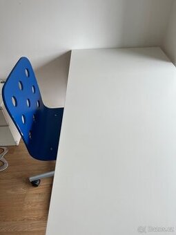 Ikea stůl a židle