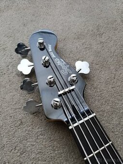 Rezervace Baskytara Fender Squier Deluxe
