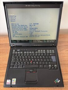 IBM ThinkPad R52, na náhradní díly