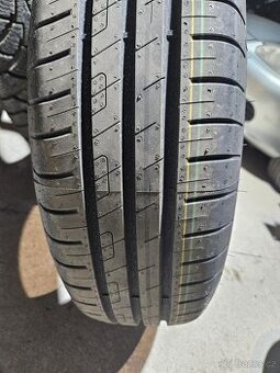 Letní pneu 185/65 R15