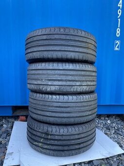 Letní pneu 235/45 R18 98Y (0621)