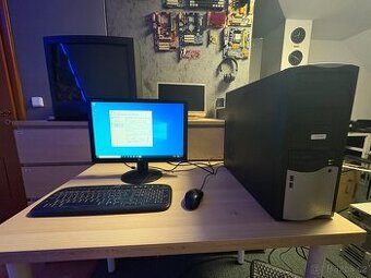 Stolní PC Celeron