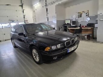 BMW E39 540I touring