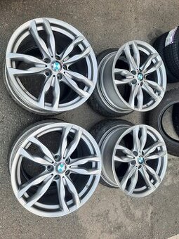 Original sada 20" BMW F10 style 434M-POWER - 1