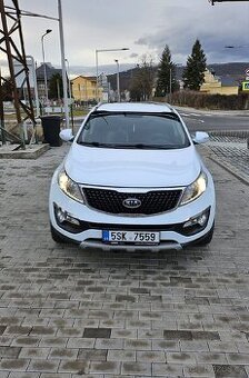 Kia sportage 4×4 2.0 Diesel.