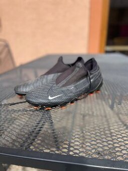 kopačky nike phantom gx