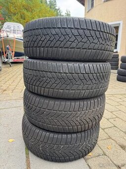 Sada zimních pneu 205/55/16 Dunlop