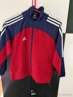 Adidas bunda