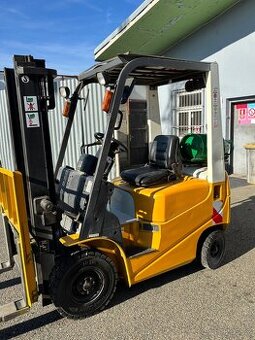 Vzv Nissan Tcm rok 2004 - 1