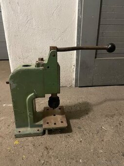 Ruční pákový lis STEINEL – typ PHK (Stössel Ø 8)