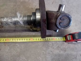 Poloosa předbi napravy New Holland