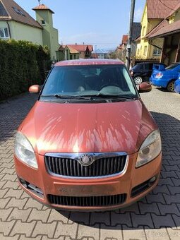 Náhradní díly ze Škoda fabia 2 , 1.2 HTP 51kw, 2008, hatch.