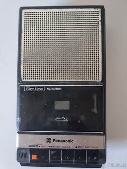 Prodám retro kazeťák Panasonic Slimline viz foto.