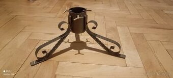 Prodám stojan na vánoční stromek.