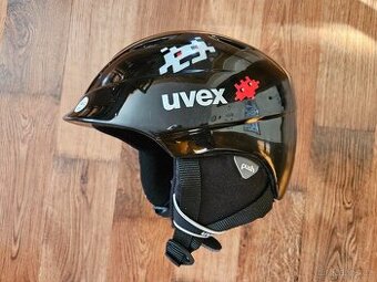 Dětská lyžařská helma UVEX 48-52