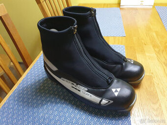 Dětské běžkové boty FISCHER.....velikost 39...NNN