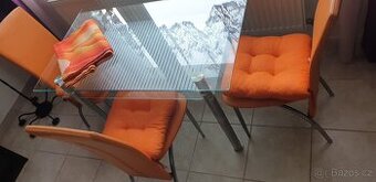 Skleněný stůl + 3x židle