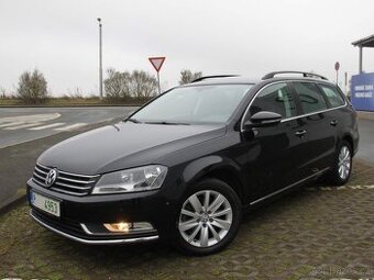 PASSAT B7, 1.4TSI-90kw,COMFORTLINE,Navi,2xPDC,2xSKLO,TAŽNÉ