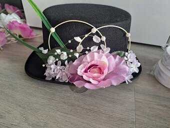 Prodám svatební dekorace na auto ženicha i nevěsty