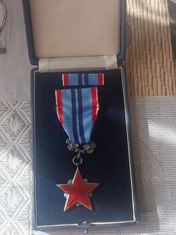 Prodám řád rudé hvězdy prace