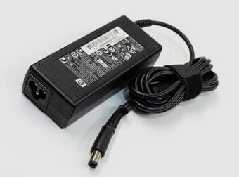 HP 65W Originál adaptér - kulatá široká koncovka