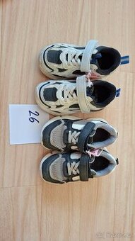 Vel. 26 dvoje tenisky