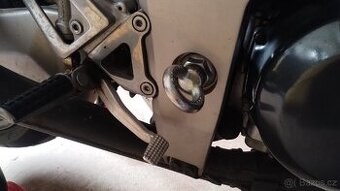 Kawasaki ZXR 750, ZX-7R Kurtovaci oko