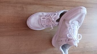 Bílé tenisky zn.Alpine Pro