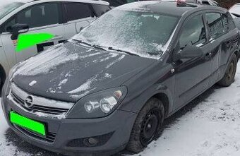 Prodám díly z vozu Opel Astra H 1.6 16v A16XER