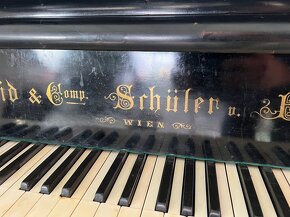 F.Schmid Schüler von Bösendorfer Piano Klavír