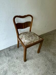 Starožitná židle - 1