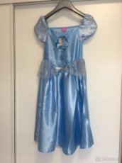 Dětské šaty pro princeznu